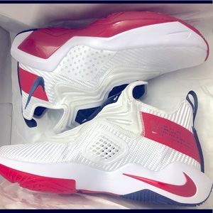 NWT Lebron Soldier XIV (Men’s Size 10/Women’s 12)